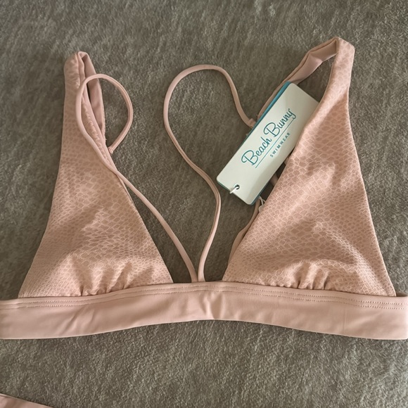 New beach bunny swimsuit - Picture 3 of 5